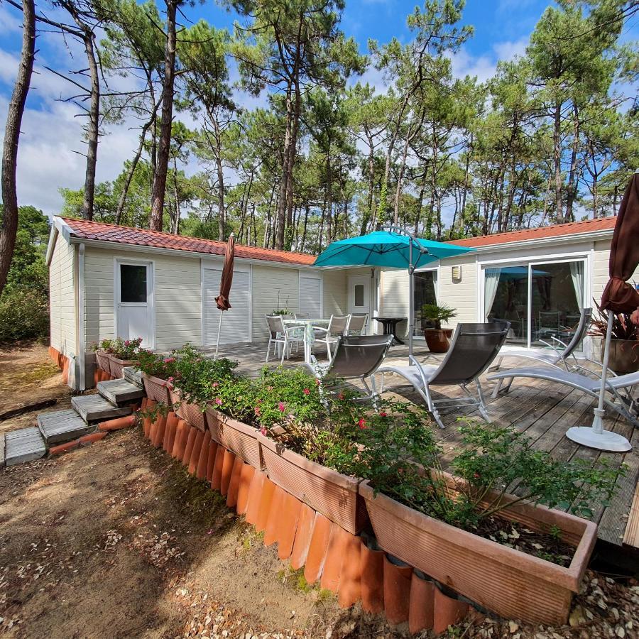 Le Domaine Des Pins Hotell Saint-Hilaire-de-Riez Eksteriør bilde